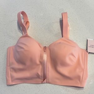 🆕 VICTORIA’S SECRET sports bra